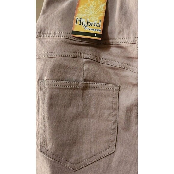 Hybrid & Company Women's Size 0 Kiaki Stretch Bum Lifter Bermuda Shorts NWT D25 - Picture 5 of 5